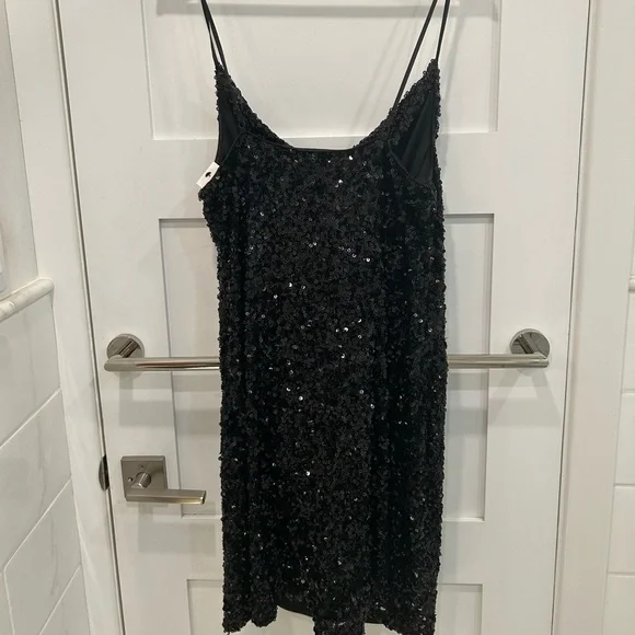 Sequin little black dress ladies size L New Years Eve NYE - Picture 7 of 8